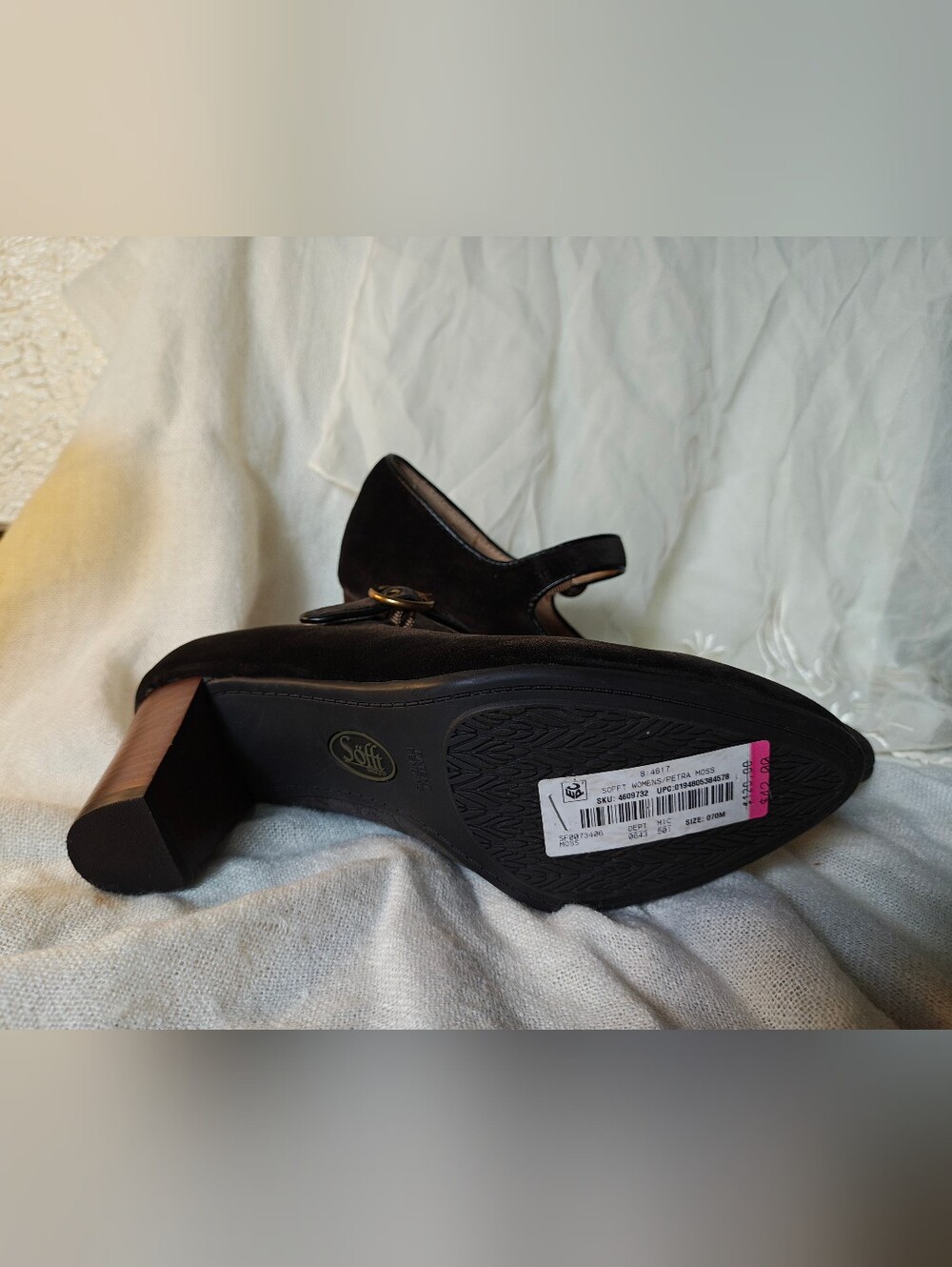 Sofft Green Mary Jane Block Heel Pumps - Picture 5 of 6
